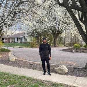 Meet your Posher, Hemendra